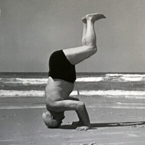 Ben Gurion headstand on the beach